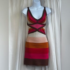 Sold ✅ Luxury Item 🌟 Missoni Italian knit dress